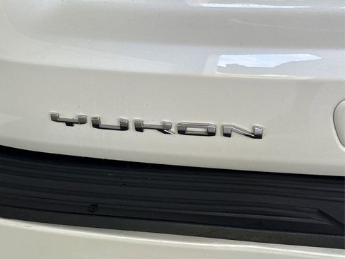 Used 2022 GMC Yukon Denali image 15