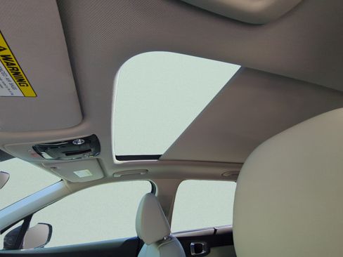 New 2026 Kia Sorento SX FWD image 19