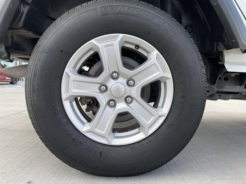 Used 2021 Jeep Wrangler Unlimited Sport S image 22