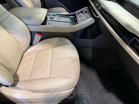 Used 2022 Lincoln Aviator Reserve w/ Equipment Group 201A image 30