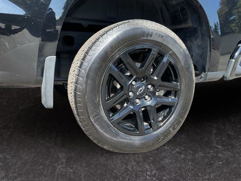 Used 2022 Chevrolet Silverado 1500 Custom w/ Rally Edition RWD image 10