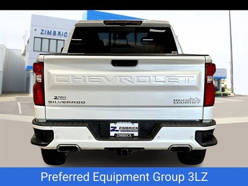Certified 2022 Chevrolet Silverado 1500 High Country w/ High Country Premium Package image 8