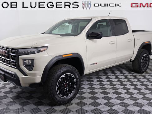 New 2026 GMC Canyon AT4 w/ Technology Plus Package AWD/4WD image 4