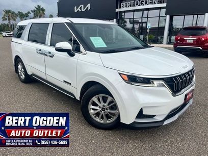 Used 2023 Kia Carnival LX
