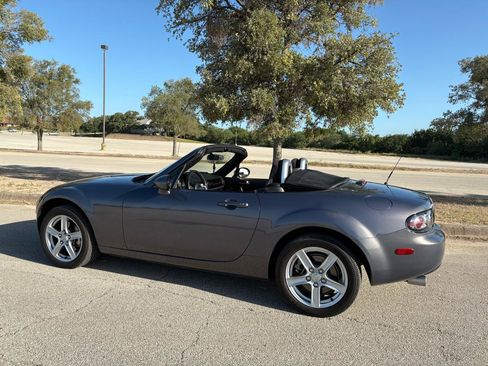 Used 2007 MAZDA MX-5 Miata Sport RWD image 49