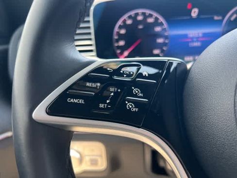 Certified 2025 Mercedes-Benz GLE 450e 4MATIC image 25