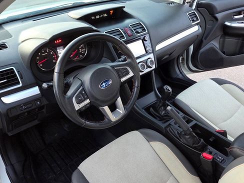 Used 2017 Subaru Crosstrek 2.0i Premium image 27