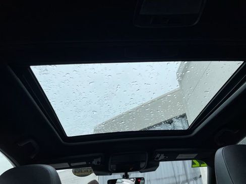 Used 2022 Subaru Forester Wilderness image 31