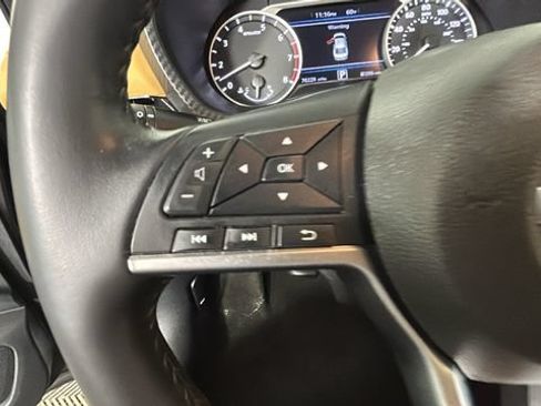 Used 2020 Nissan Sentra SV w/ SV Premium Package FWD image 15