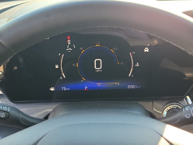 Used 2026 Chevrolet Trax ACTIV w/ Driver Confidence Package FWD image 24