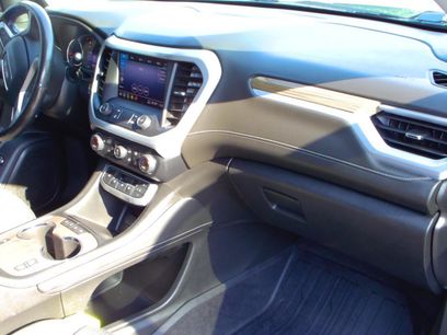 Used 2020 GMC Acadia SLE w/ Driver Convenience Package