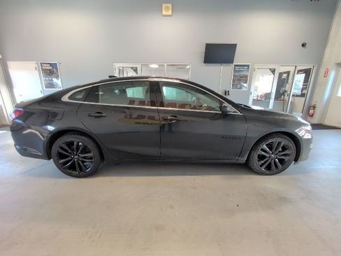 Used 2023 Chevrolet Malibu LT w/ Midnight Edition image 6