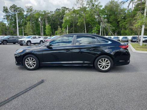 Used 2019 Hyundai Sonata SE image 2
