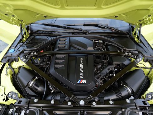 Used 2022 BMW M4 Coupe image 50