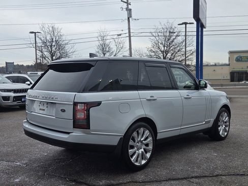 Used 2017 Land Rover Range Rover Supercharged image 6