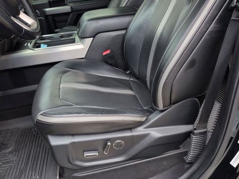 Used 2018 Ford F250 Platinum w/ Platinum Ultimate Package image 14