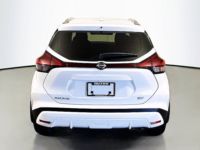 Used 2024 Nissan Kicks SV FWD image 6