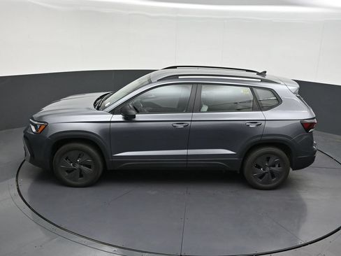 Used 2026 Volkswagen Taos S FWD image 15
