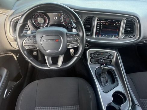Used 2022 Dodge Challenger R/T Scat Pack w/ Dynamics Package RWD image 11