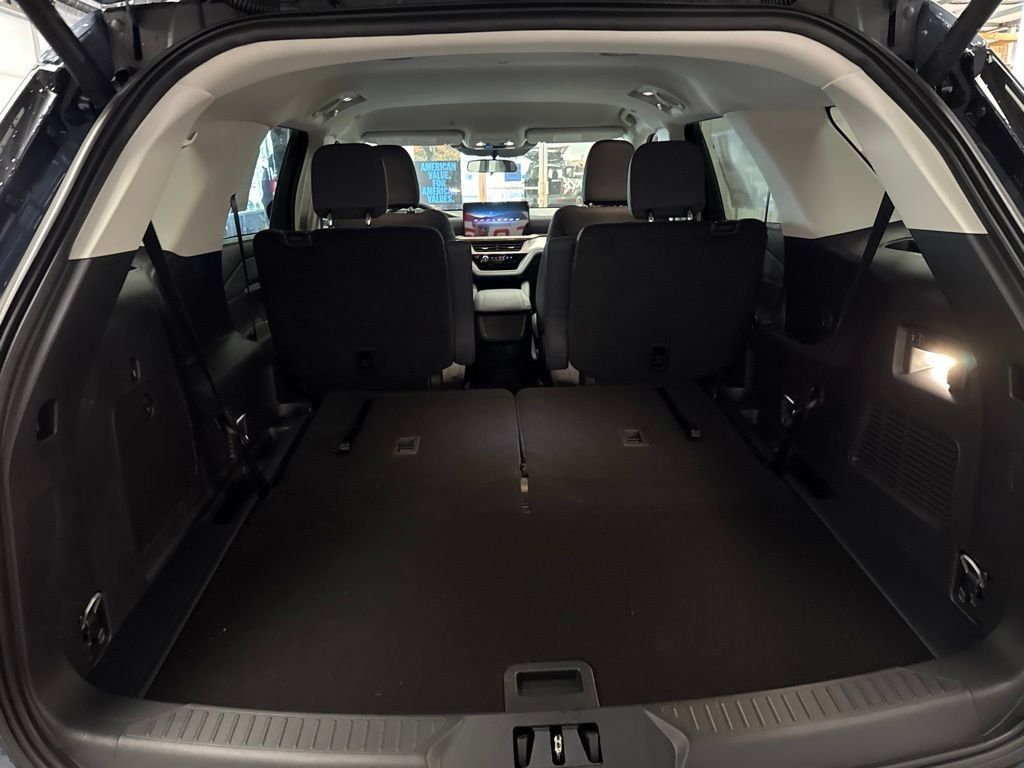 New 2026 Ford Explorer Active AWD/4WD image 31