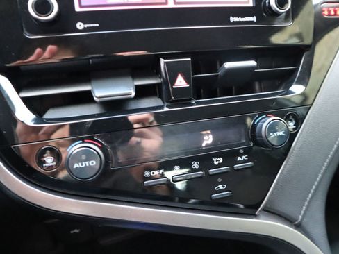 Used 2023 Toyota Camry LE image 43