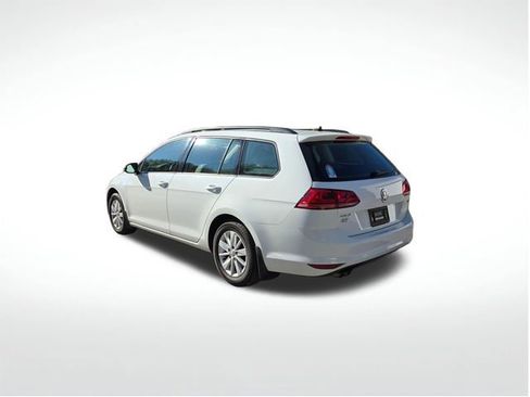 Used 2016 Volkswagen Golf Limited Edition image 7