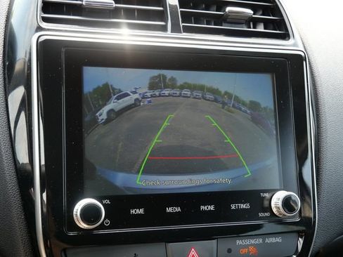 Used 2026 Mitsubishi Outlander Sport LE AWD/4WD image 27