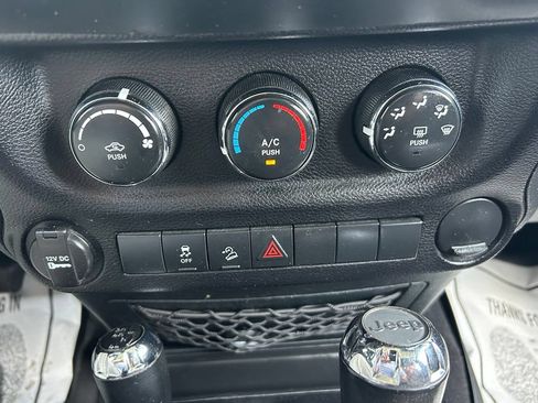 Used 2013 Jeep Wrangler Sport w/ Connectivity Group AWD/4WD image 23