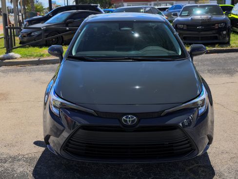 Used 2023 Toyota Corolla LE image 24