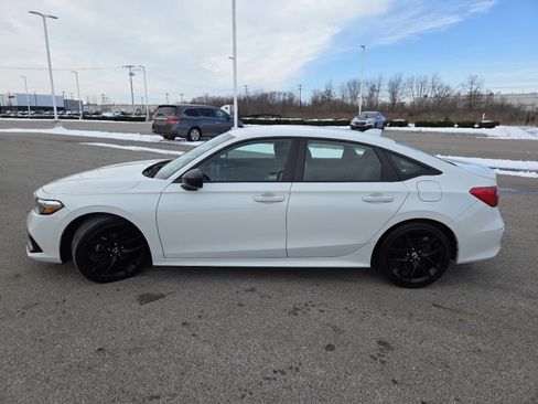 Used 2023 Honda Civic Sport image 13