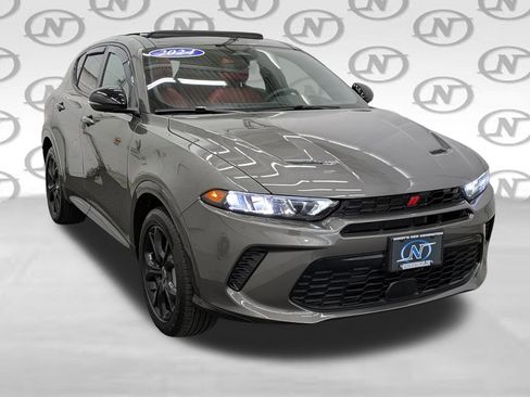 Used 2024 Dodge Hornet R/T Plus w/ R/T Blacktop Package AWD/4WD image 38