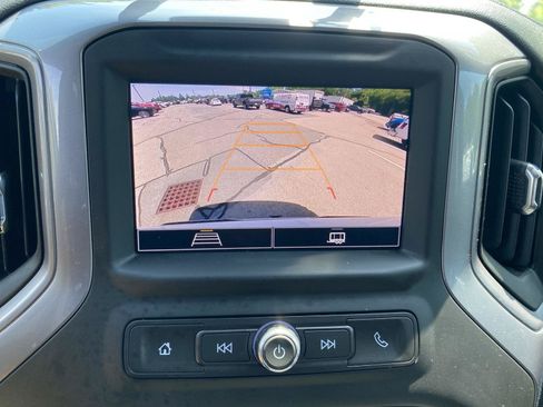 Used 2023 Chevrolet Silverado 1500 Custom AWD/4WD image 23
