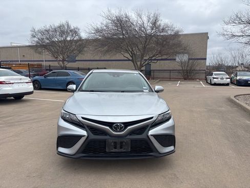 Certified 2023 Toyota Camry SE image 2