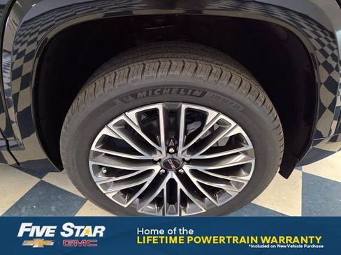 New 2026 GMC Terrain Denali w/ LPO, Floor Liner Package image 12