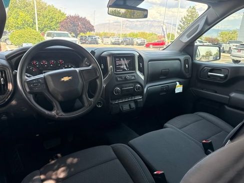 Used 2025 Chevrolet Silverado 1500 Custom w/ LPO, Dark Essentials Package RWD image 9