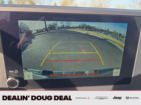 Used 2024 Toyota Tacoma TRD Off-Road image 20