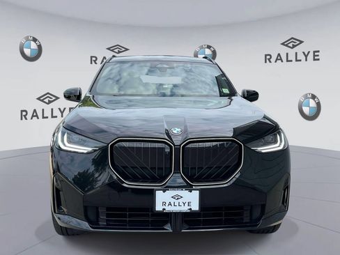 Used 2025 BMW X3 xDrive30i w/ Premium Package AWD/4WD image 2