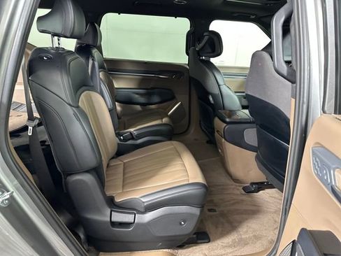 Used 2024 Kia EV9 GT-Line image 27