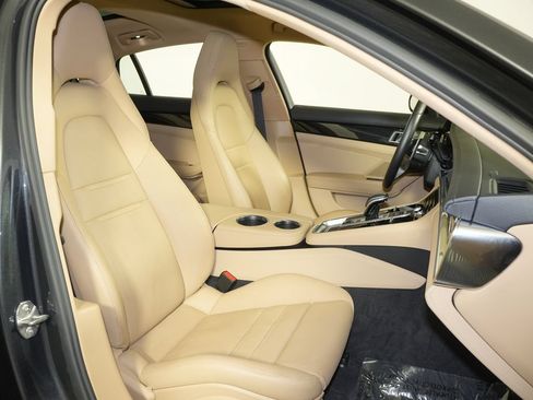 Certified 2020 Porsche Panamera 4S AWD/4WD image 41