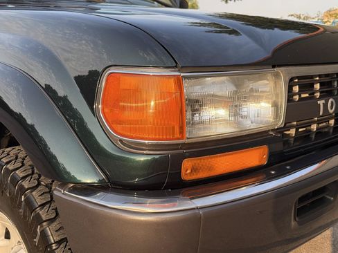 Used 1994 Toyota Land Cruiser AWD/4WD image 15