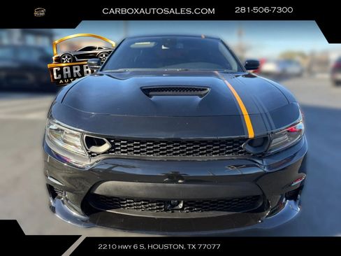 Used 2023 Dodge Charger GT w/ Plus Group RWD image 8