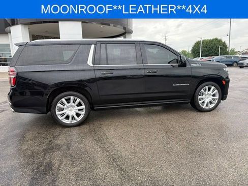 Used 2022 Chevrolet Suburban High Country AWD/4WD image 11