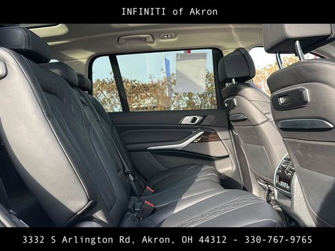 Used 2023 BMW X7 xDrive40i image 34