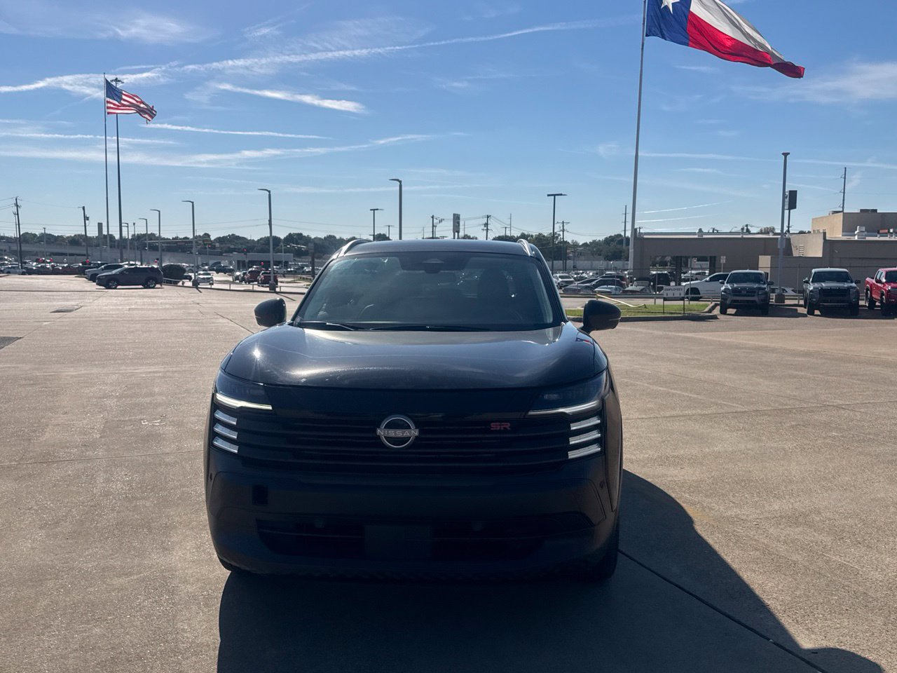Certified 2026 Nissan Kicks SR FWD image 6