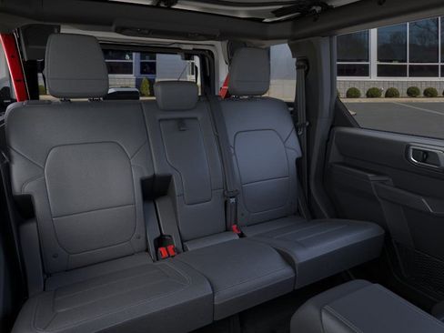New 2025 Ford Bronco Badlands AWD/4WD image 11