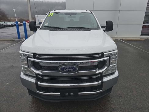 Used 2021 Ford F250 XL w/ STX Appearance Package image 9