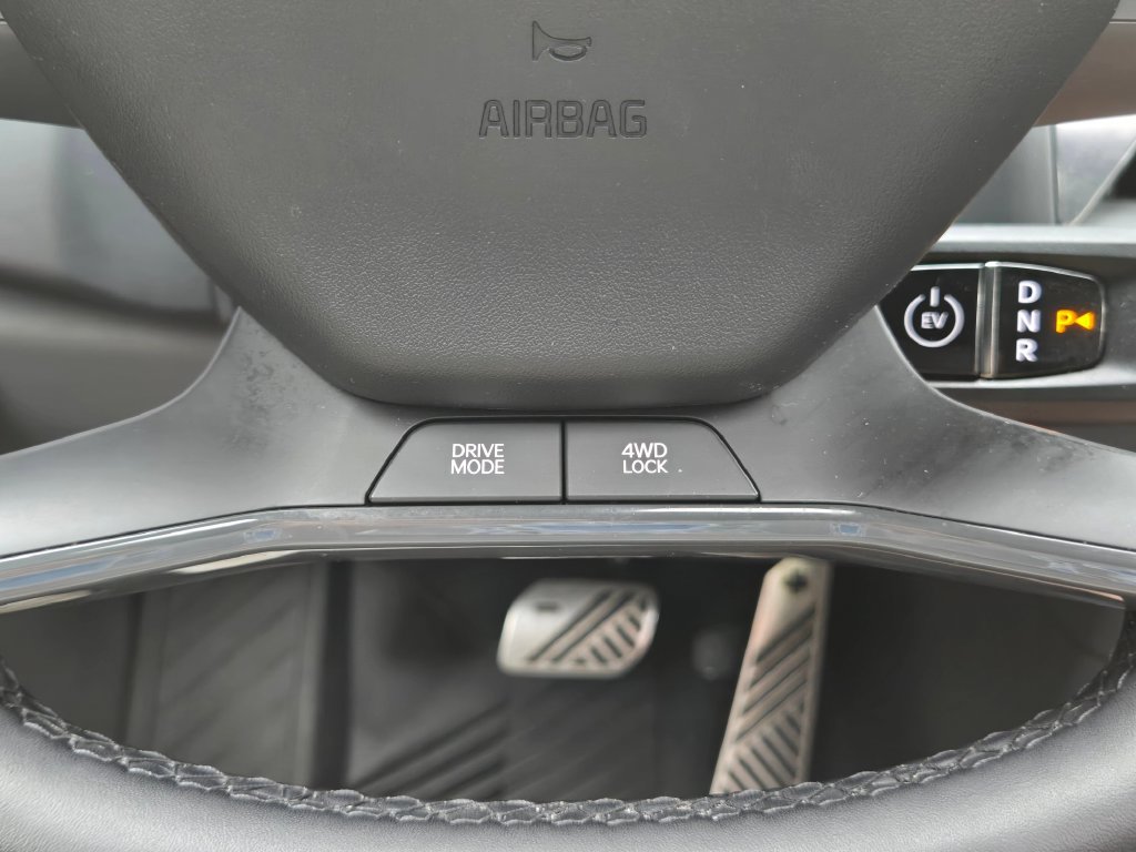 Used 2024 Kia EV9 GT-Line AWD/4WD image 34