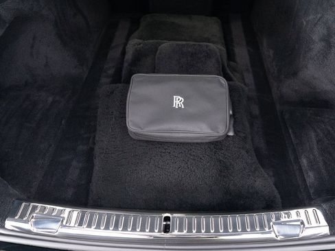 Certified 2023 Rolls-Royce Phantom Sedan image 55