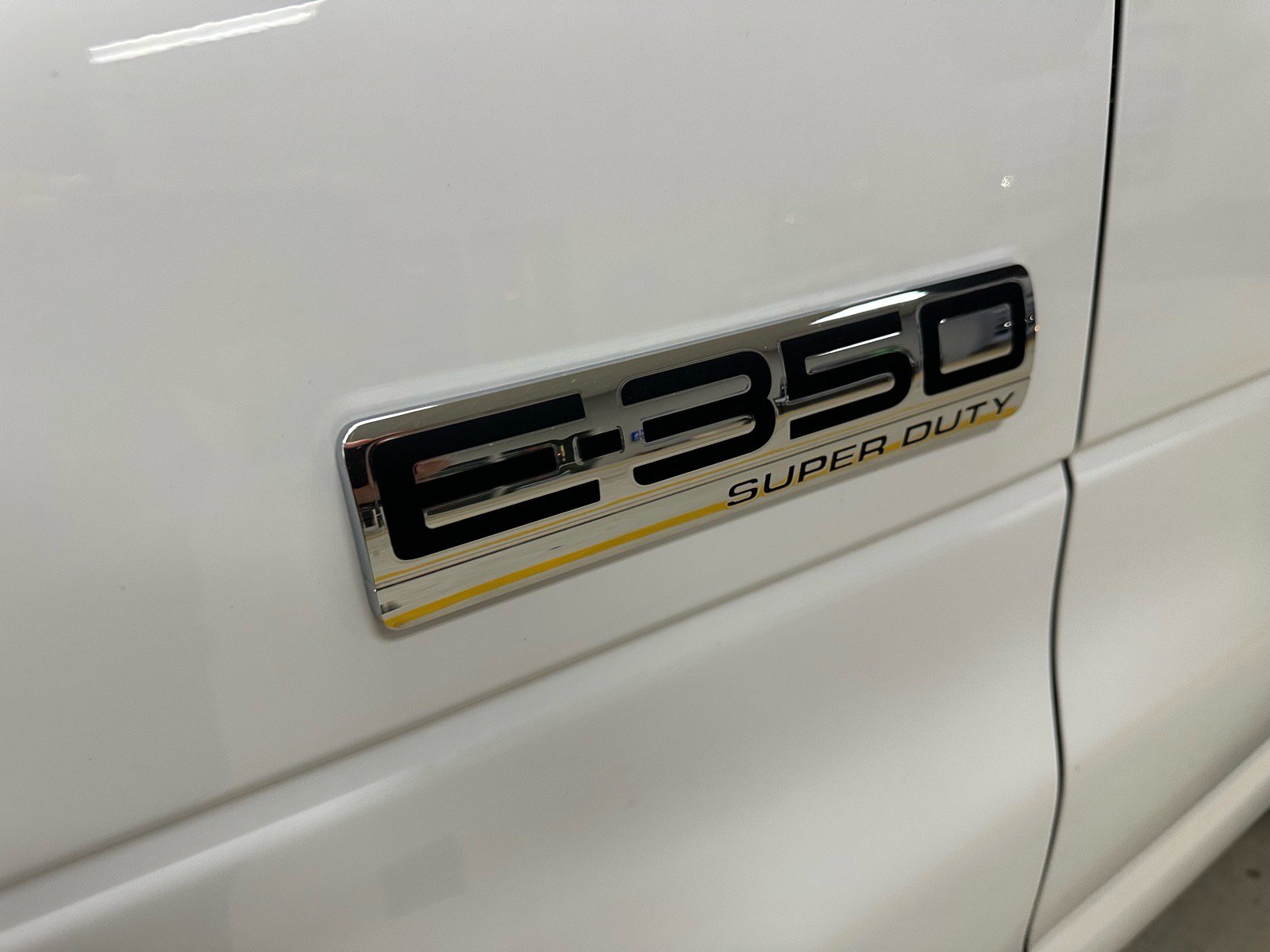 Certified 2024 Ford E-350 and Econoline 350 Super Duty w/ Power Windows & Locks Group RWD image 5