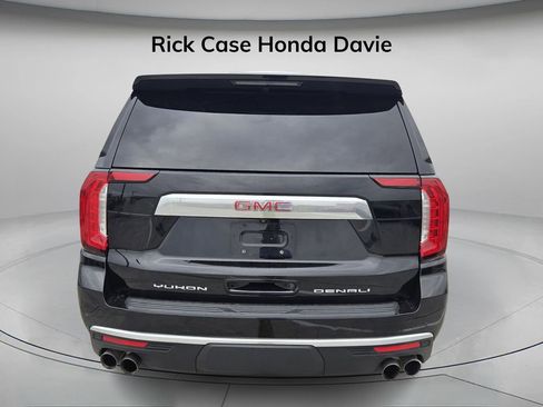 Used 2023 GMC Yukon Denali image 6